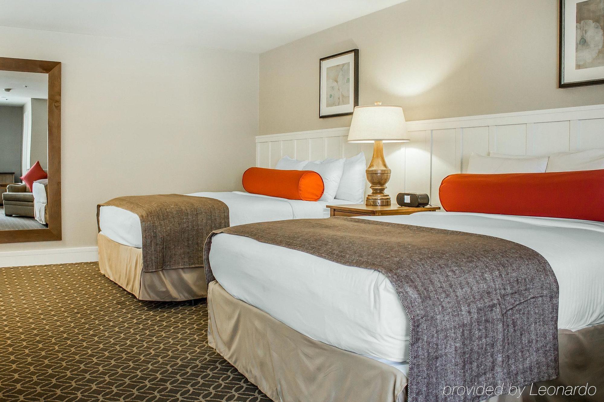 The Westport Inn, An Ascend Hotel Collection Member Екстериор снимка