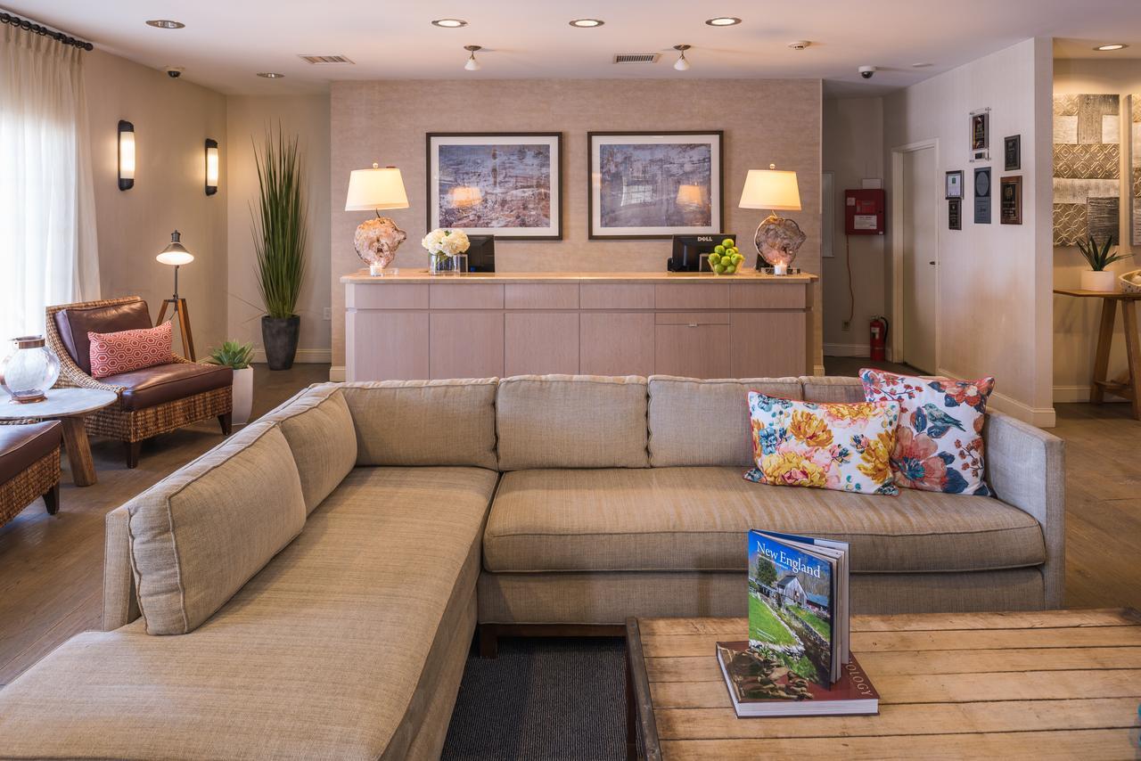 The Westport Inn, An Ascend Hotel Collection Member Екстериор снимка