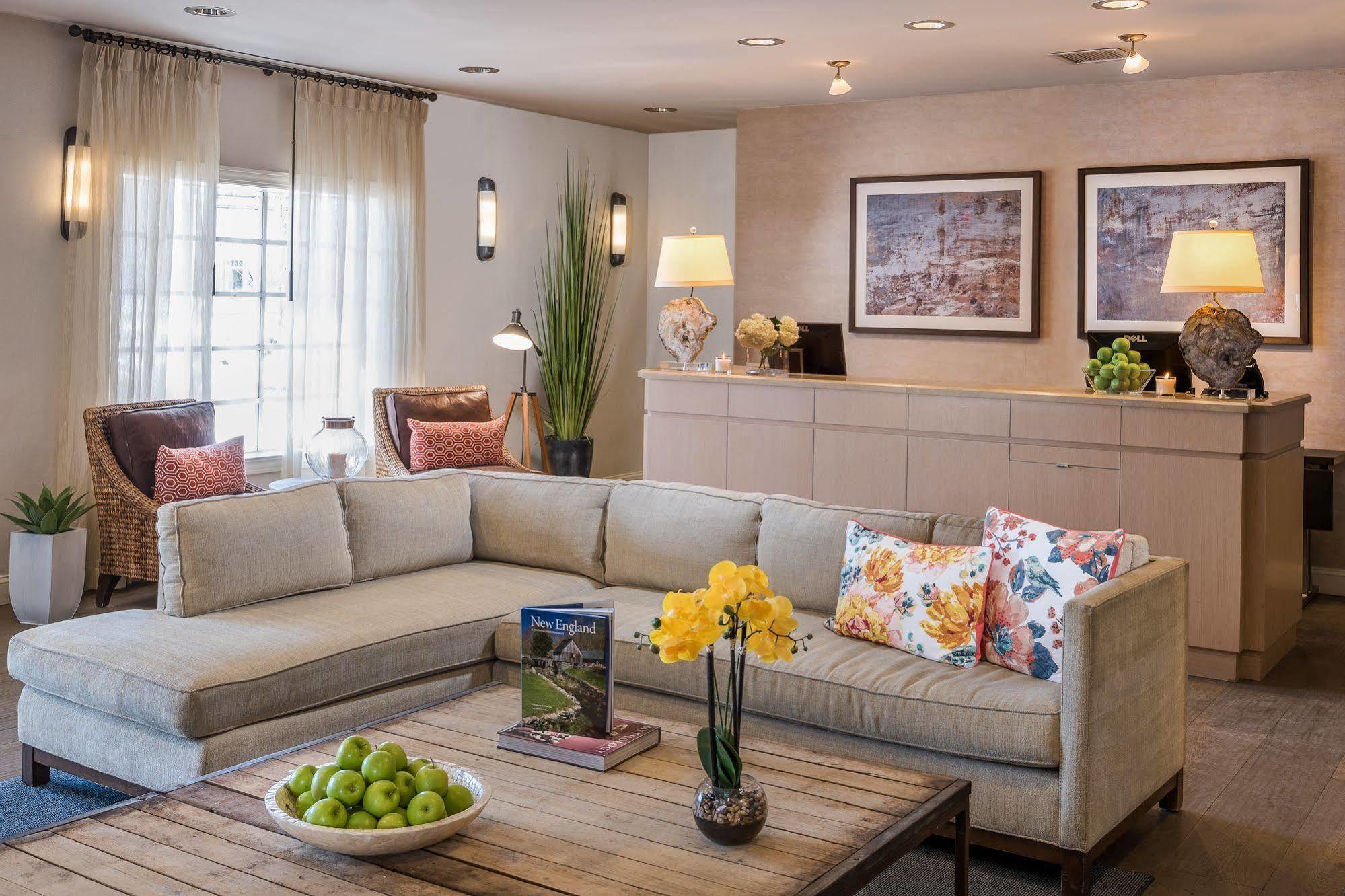 The Westport Inn, An Ascend Hotel Collection Member Екстериор снимка