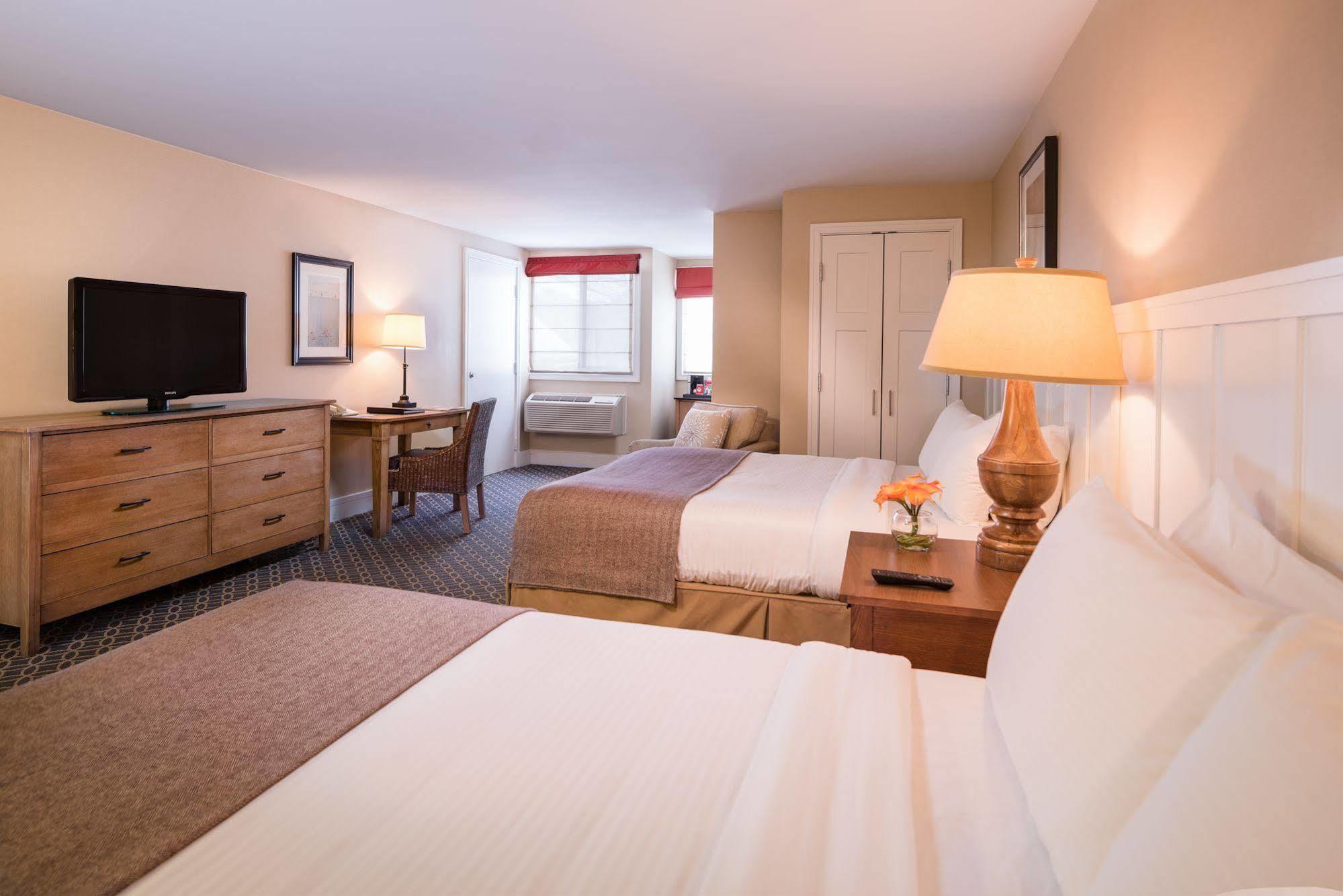 The Westport Inn, An Ascend Hotel Collection Member Екстериор снимка