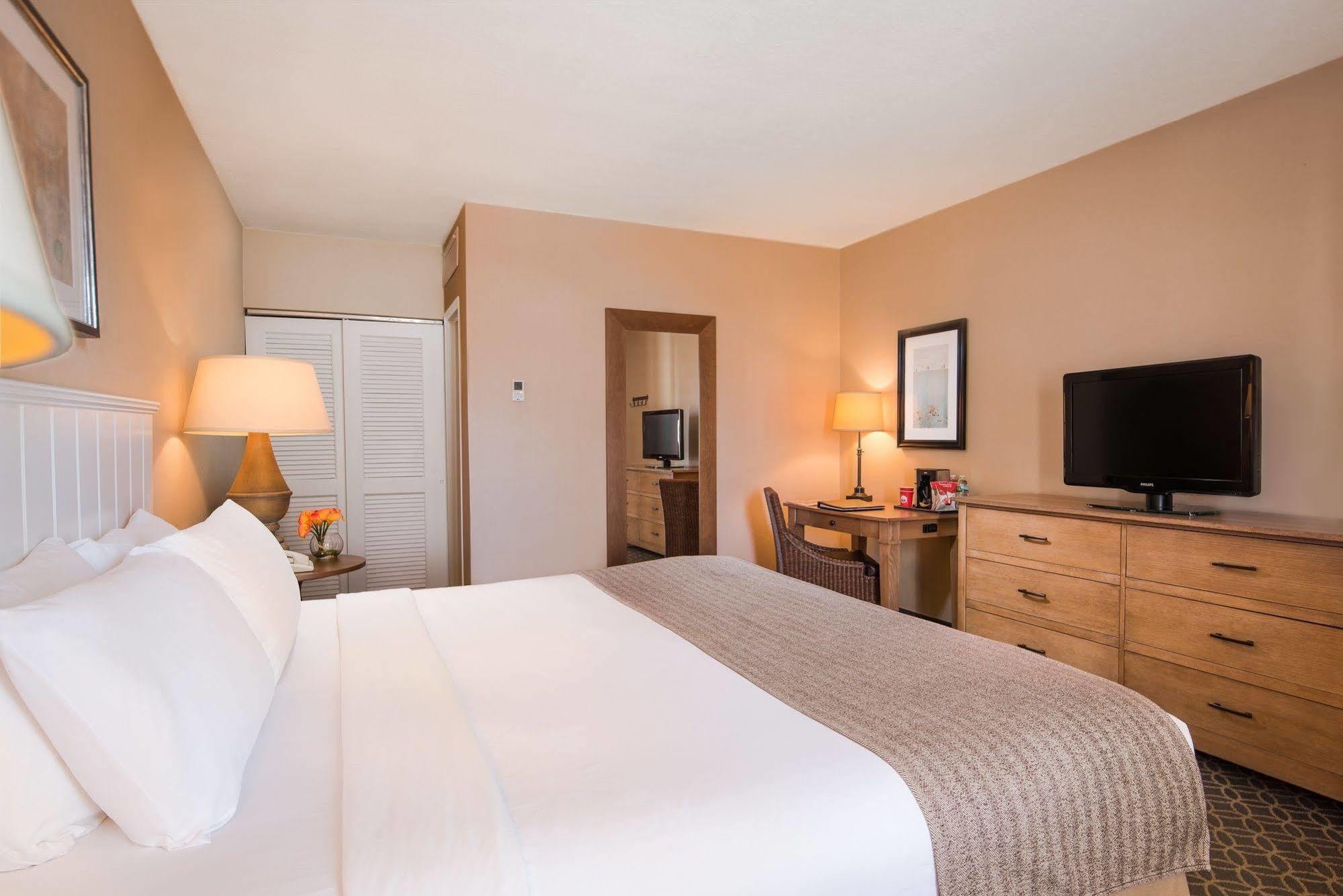 The Westport Inn, An Ascend Hotel Collection Member Екстериор снимка
